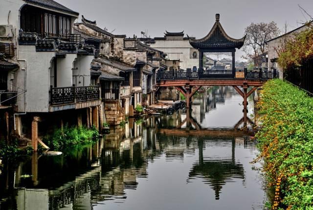 不只裁员,拳头取消直播平台开发,这是怎么了?